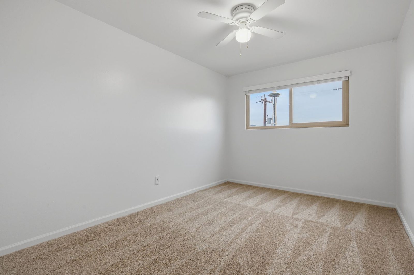 Second bedroom with a closet